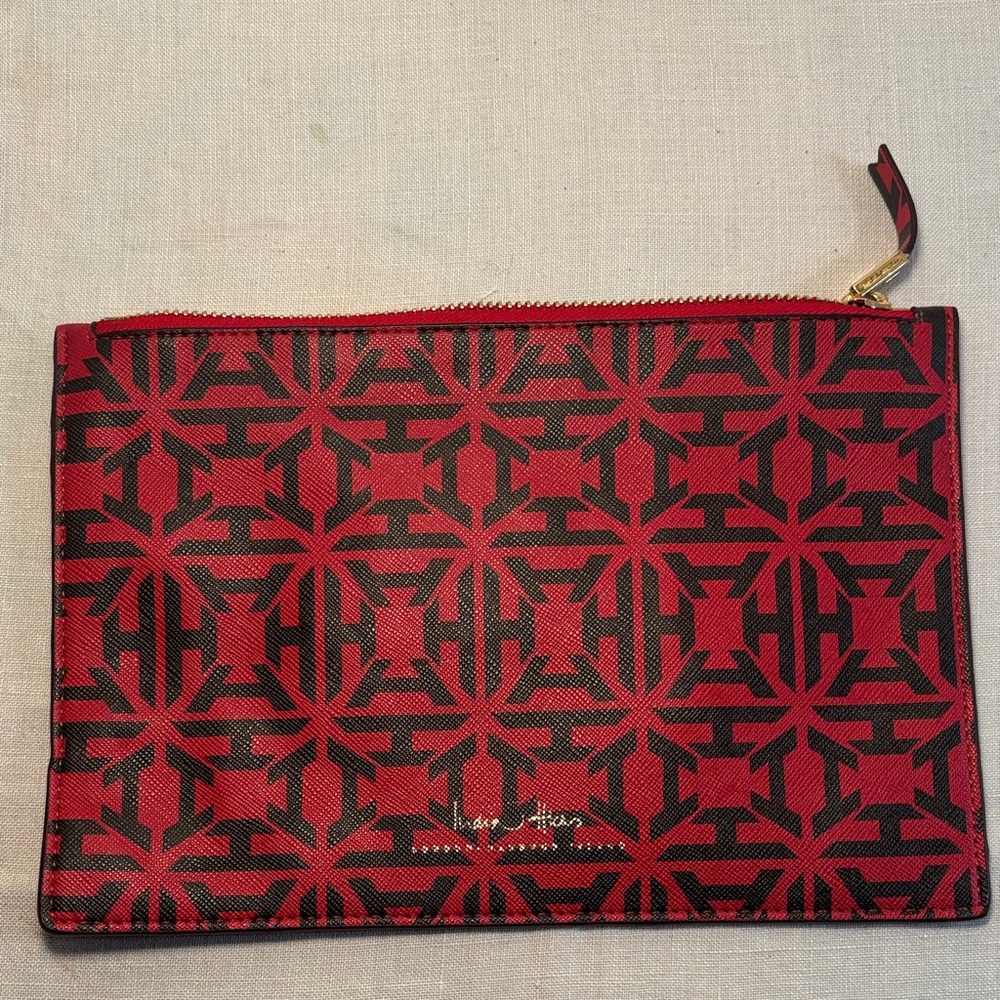 India Hicks Flat Stanley Pouch Red Black Heritage Print